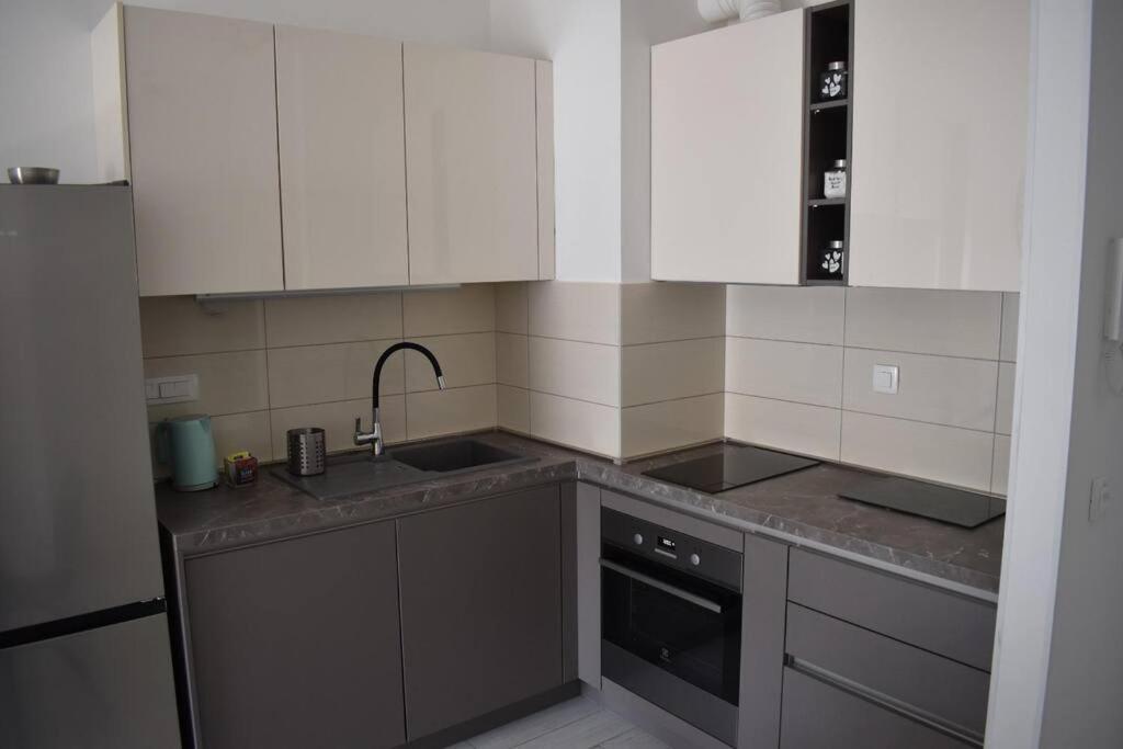 Apartman Ana Iadera With Balcony And Parking Zadar Exterior foto