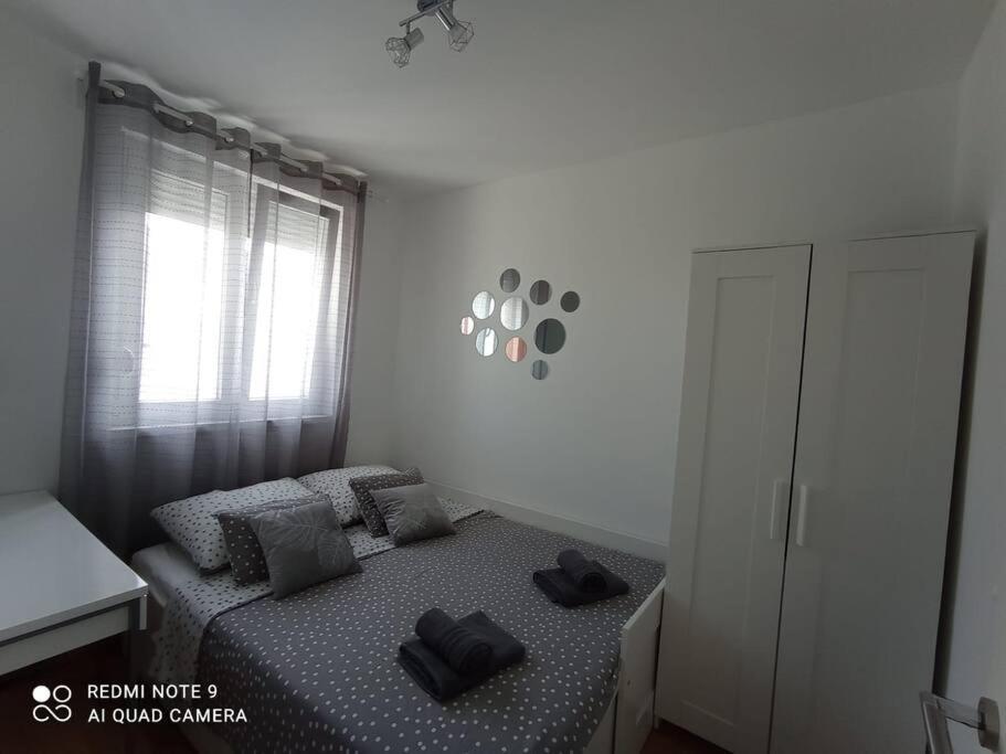 Apartman Ana Iadera With Balcony And Parking Zadar Exterior foto